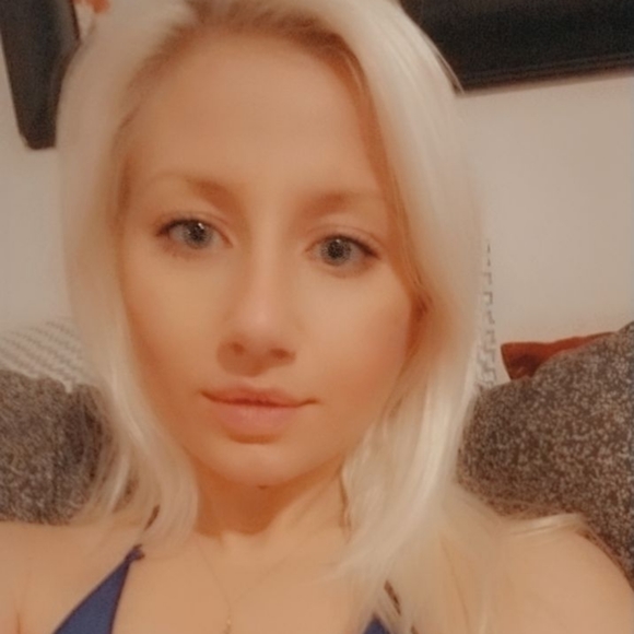 Meet your Posher, Jacqueline - Picture 2 of 3